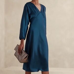 Banana Republic Factory Blouson-Sleeve Midi Dress Blue Size 6 Nwt